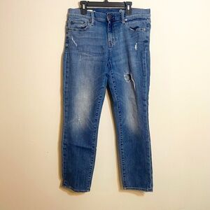 Gap Girlfriend Jean 29R Distressed